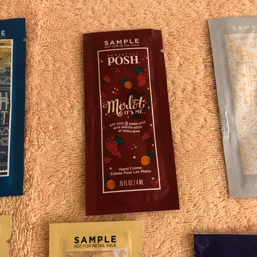 Lot of 8 Perfectly Posh Big Fat Yummy Hand Cream Samples